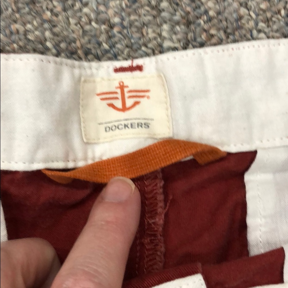 🚢EUC Dockers Men’s Shorts Size 34 Burgundy - Picture 3 of 6